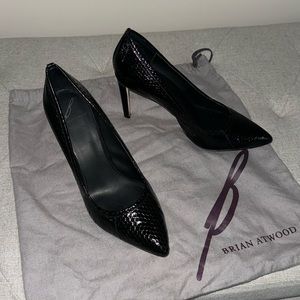 GORGEOUS-Brian Atwood Snake Skin (Black) Pumps 🖤👠